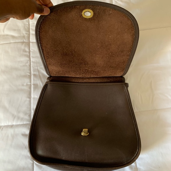 SOLD COACH Brown Berkeley Crescent Saddle Bag Vtg - Picture 9 of 12
